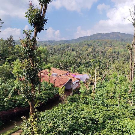 Shivalaya Homestay, Madikeri Siddāpur Exterior foto