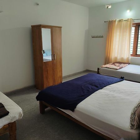 Shivalaya Homestay, Madikeri Siddāpur Exterior foto