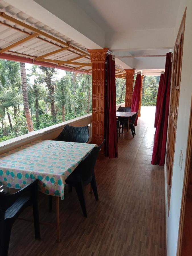 Shivalaya Homestay, Madikeri Siddāpur Exterior foto