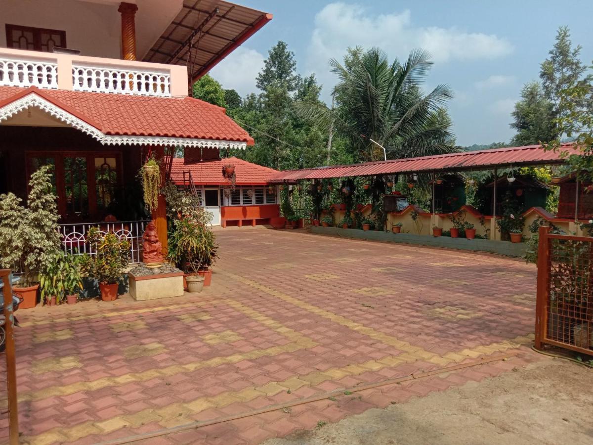 Shivalaya Homestay, Madikeri Siddāpur Exterior foto