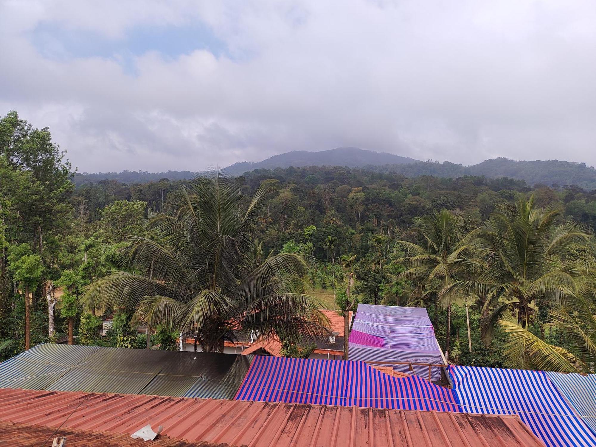 Shivalaya Homestay, Madikeri Siddāpur Exterior foto